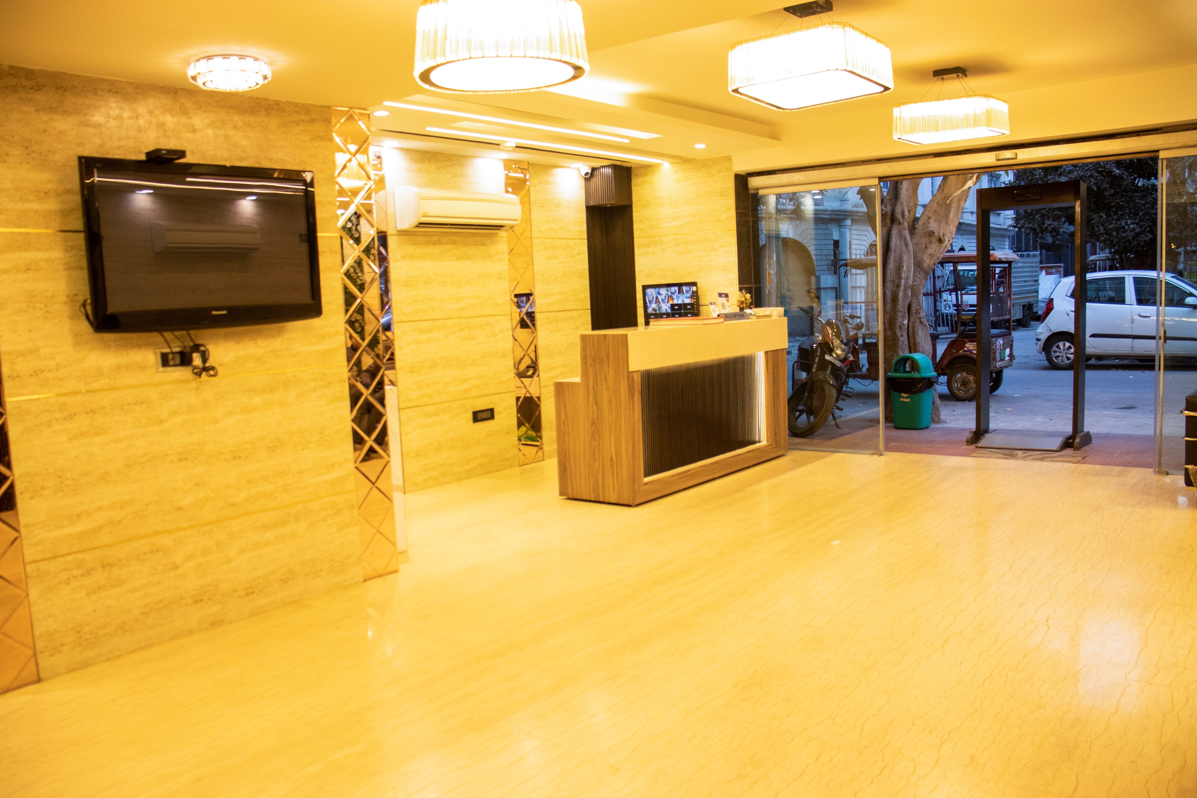Main gallery
