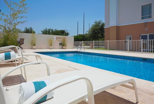 Hampton Inn by Hilton Ciudad Victoria