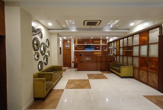 Hotel RK Grand