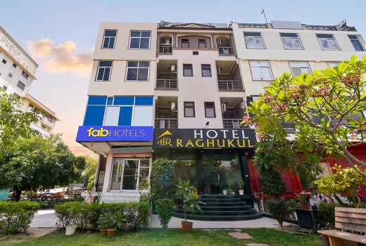 FabHotel Raghukul - Nr Chokhi Dhani