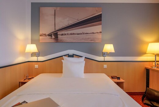 MERCURE DUESSELDORF RATINGEN