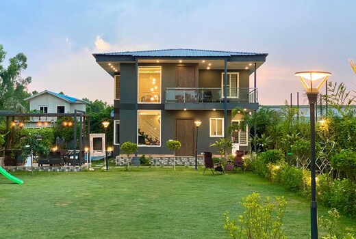 Blessings Holiday Farm | Entire Pool Villa