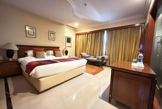 Hotel The Hans @ Connaught Place, New Delhi