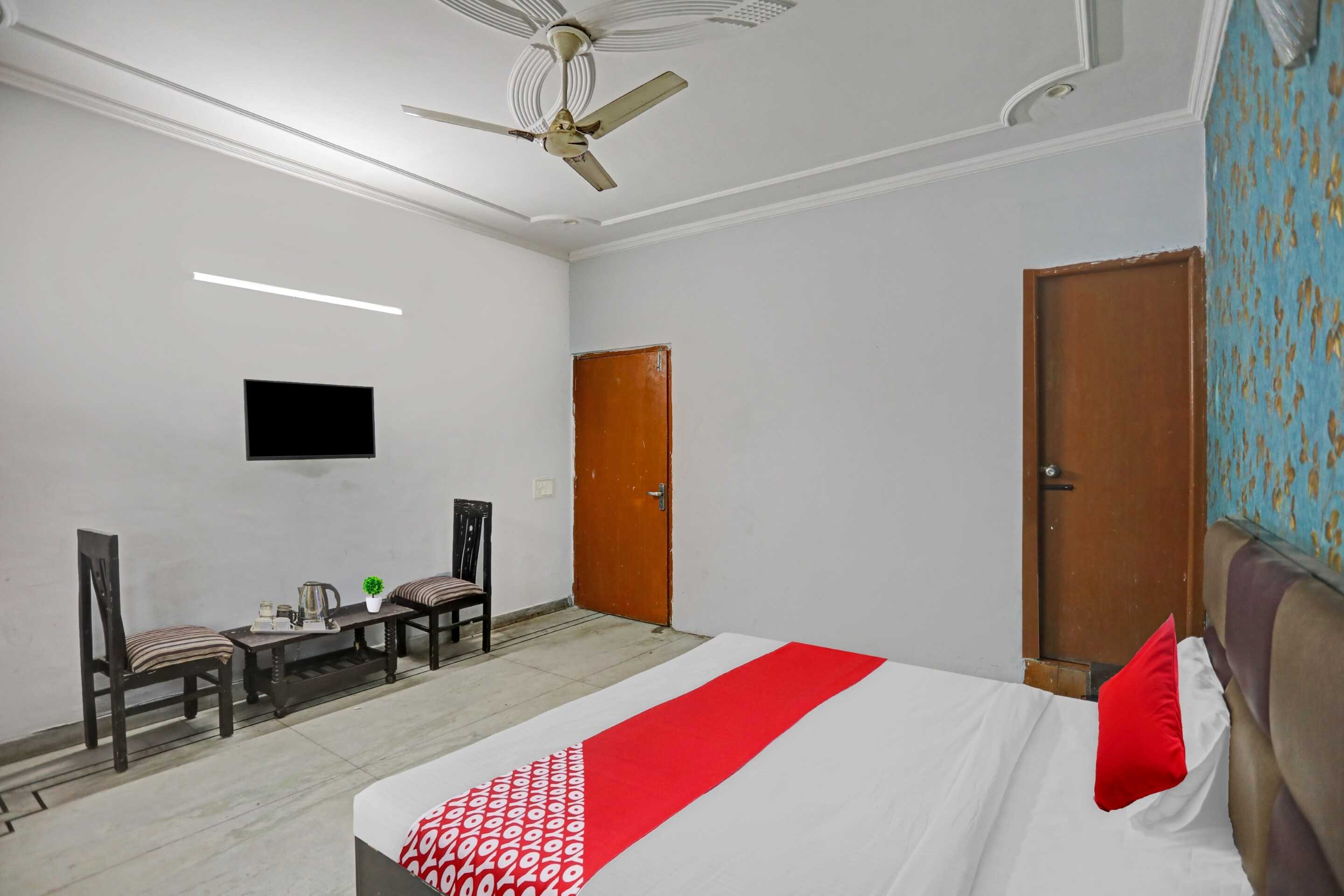 Hotel O Mannat stay