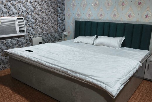 Hotel O Anshu Guest house