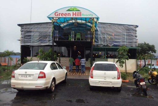 Green Hill Resort