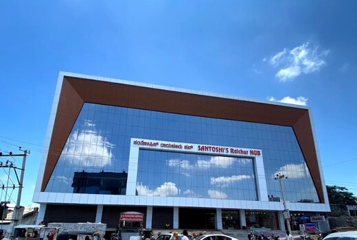 Hotel Santoshi Novatel