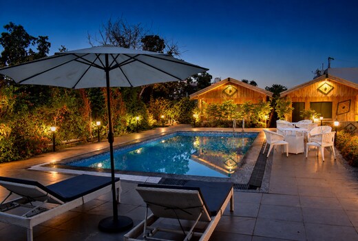 Gauri Hayat Corbett Retreat