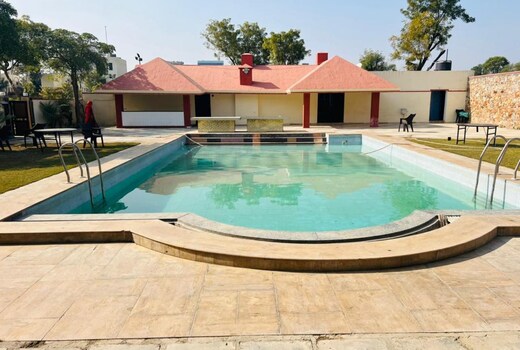 The woods villa resort