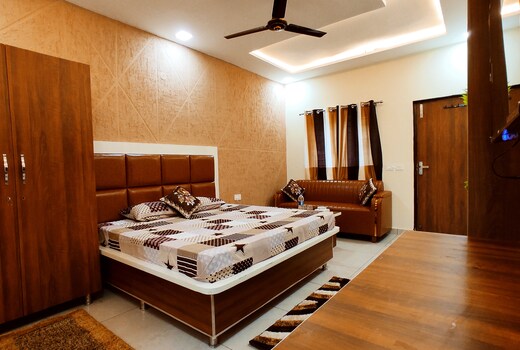 HOTEL REGAL SUIT ROOMS