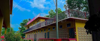 Mairas Resort