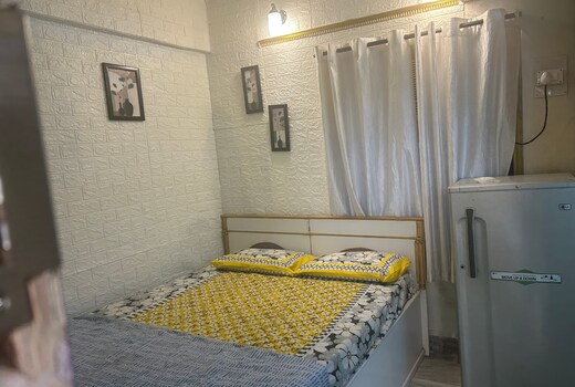 Studio private Bandra