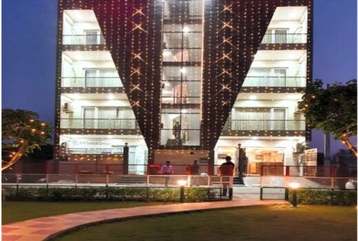 M.K. Hotels & Restaurant