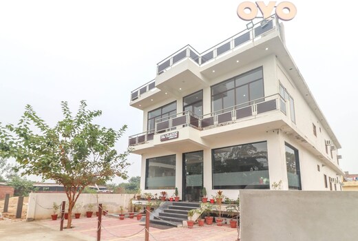 Hotel O Taj Classic