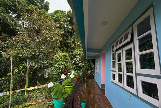 Mountain whisper home stay Yuksom