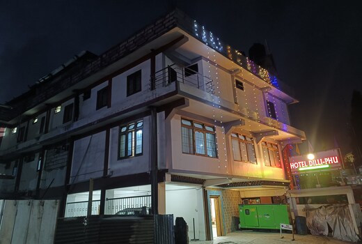 Hotel Dilli Phu