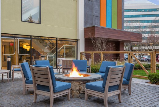 EVEN Hotel Norwalk, an IHG hotel
