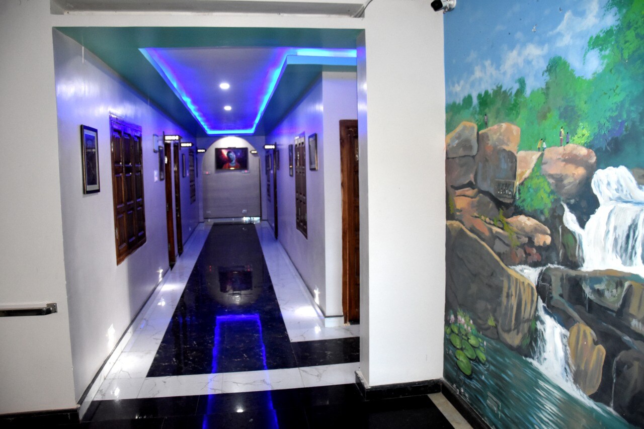 Main gallery