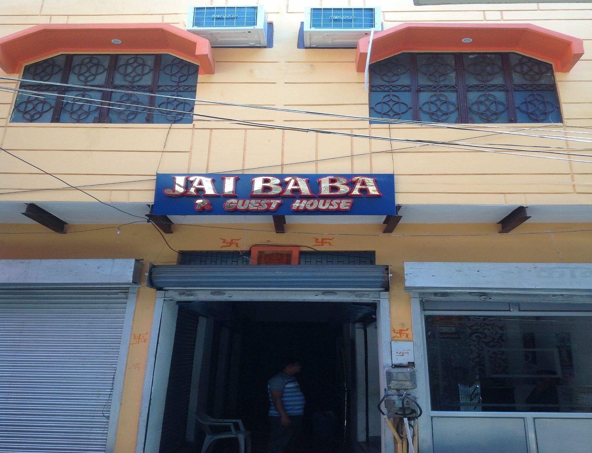 Jai Baba paying guest house