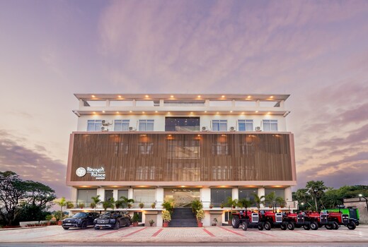 Binayak Palace Premium