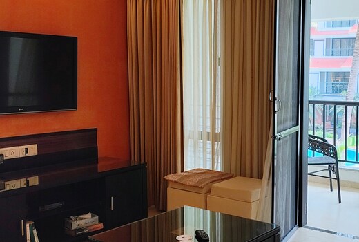 Susegad Suites 1BHK Deluxe Apartment with Pool Riviera Hermitage