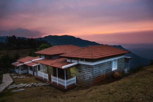 Tranqville Resorts