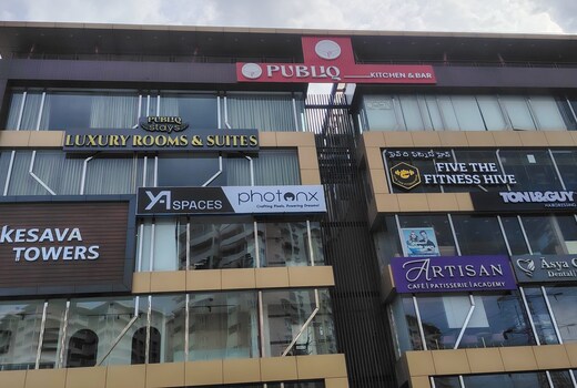 publiq stays