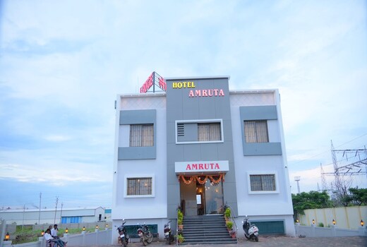 Hotel Amruta