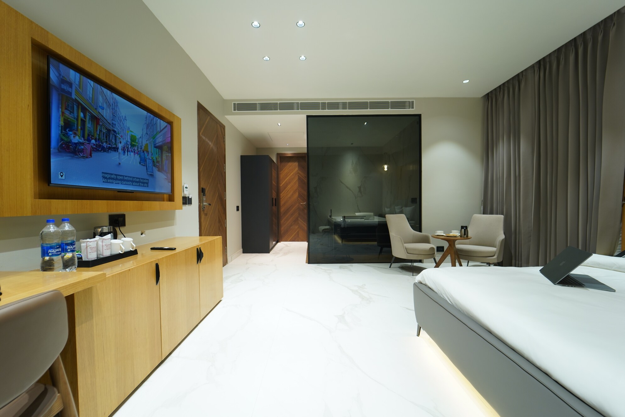 Hotel Millennium