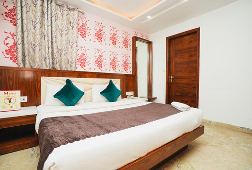 Hotel Kabir Palace Karol Bagh