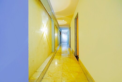 HOTEL O ROYAL PALACE