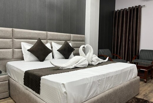 Hotel Bliss