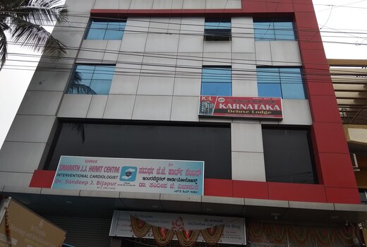 Hotel Karnataka Deluxe