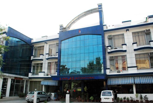 Hotel AJ International