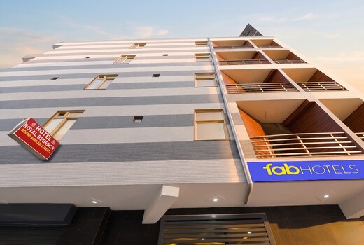 FabHotel Royal Regency