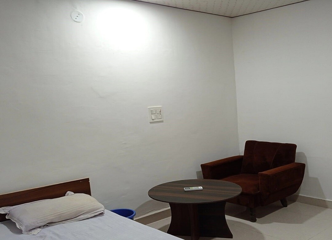 New Punjabi Hotel