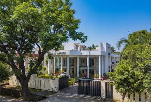 Metteyye Residency