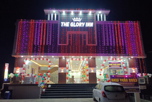 Hotel Glory Inn - Pure Vegetarian