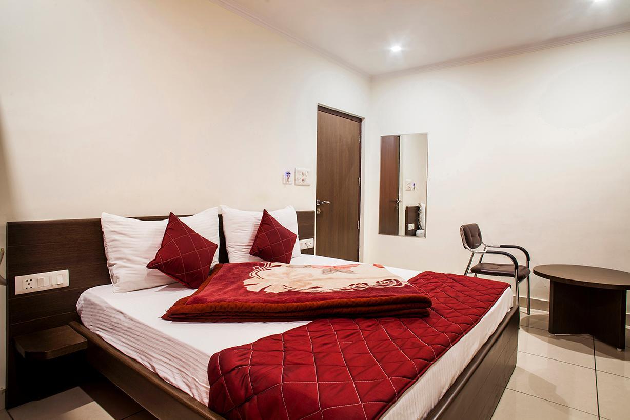 Hotel Surya