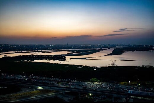 Supreme High Halfday Stay At Supernova Noida