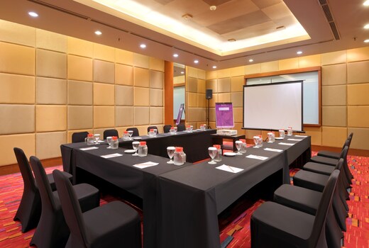 Quest Hotel Simpang Lima - Semarang by ASTON