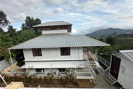 Honey Drops Homestay by Hebron