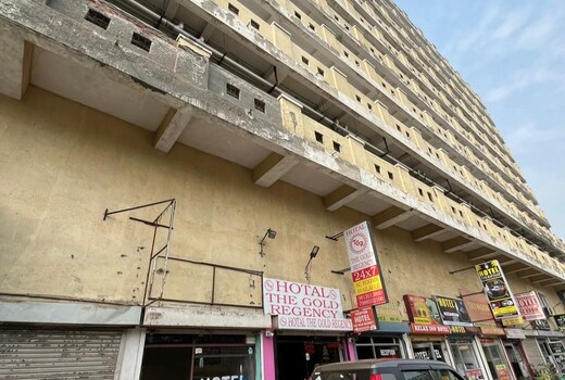 Hotel The Gold Regency
