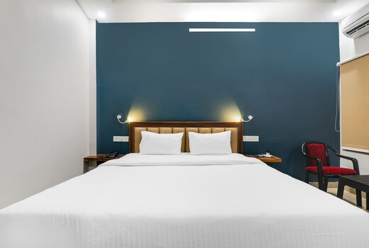 Hotel O SS Inn