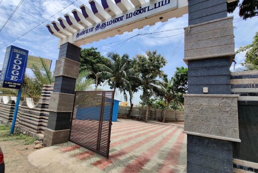 Dhanya Lodge