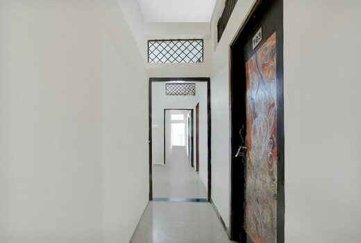 Hotel O Royal Inn Home Stay
