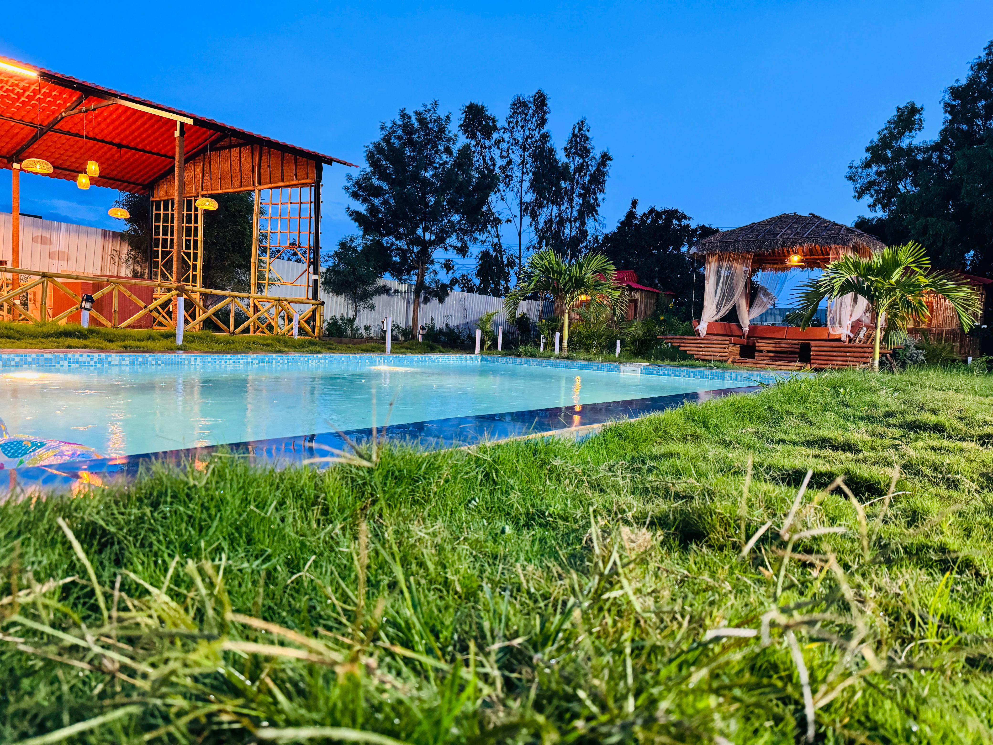 Maple Woods Retreat Resort