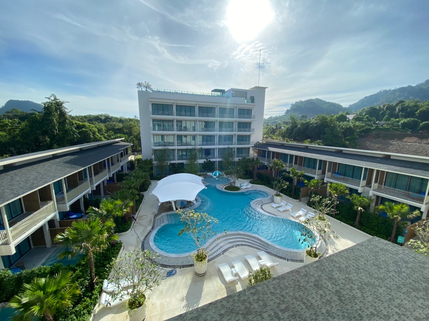 Infinity Aonang, Krabi
