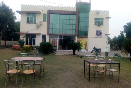 Hotel Highway Tadka