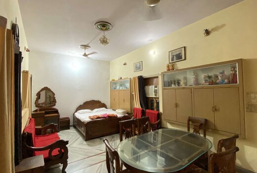 KUSUM PALACE HOMESTAY
